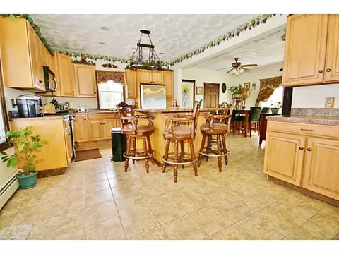113 Bennett St, Woonsocket, RI 02895 photo 3