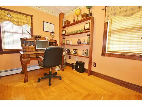 113 Bennett St, Woonsocket, RI 02895 photo 12