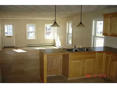 97 Gordon Ave, Warwick, RI 02889 photo 7