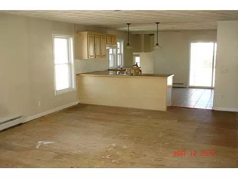 97 Gordon Ave, Warwick, RI 02889 photo 5
