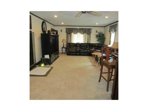 52 Third Ave, Woonsocket, RI 02895 photo 7