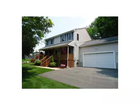 98 Arland Ct, Woonsocket, RI 02895 photo 1