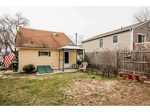 130 Abbott Ave, Warwick, RI 02886 photo 14