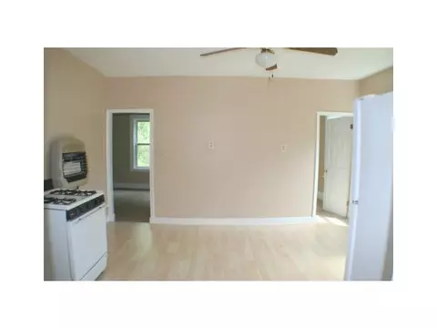 429 2nd Ave, Woonsocket, RI 02895 photo 4