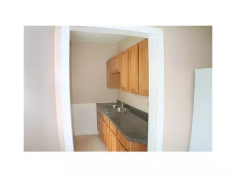 429 2nd Ave, Woonsocket, RI 02895 photo 3