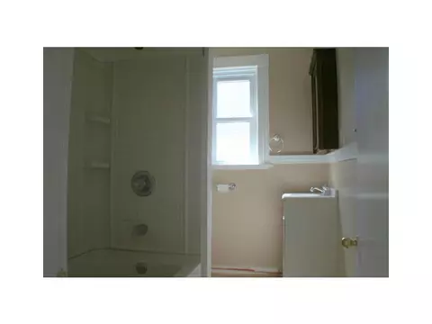 429 2nd Ave, Woonsocket, RI 02895 photo 9