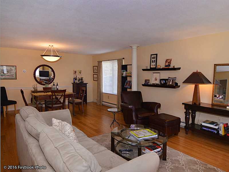 372 Chatham Cir, Warwick, RI 02886 photo 6