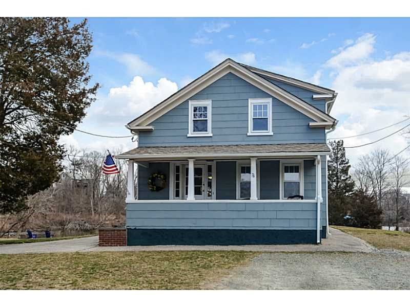 76 Colonial Ave, Warwick, RI 02886 photo 1