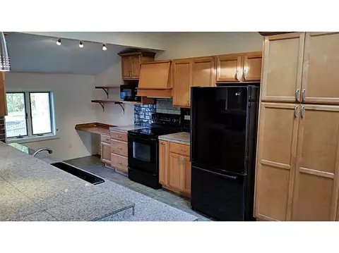 157 Cushing Rd, Warwick, RI 02888 photo 5
