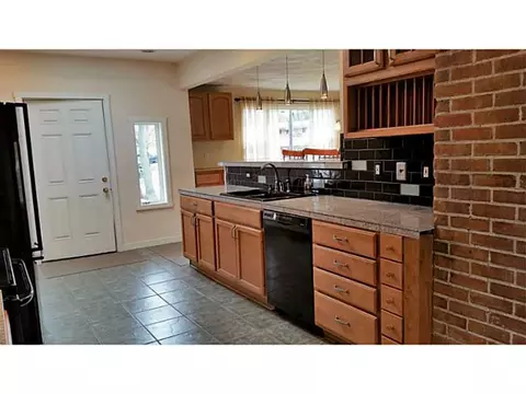 157 Cushing Rd, Warwick, RI 02888 photo 6