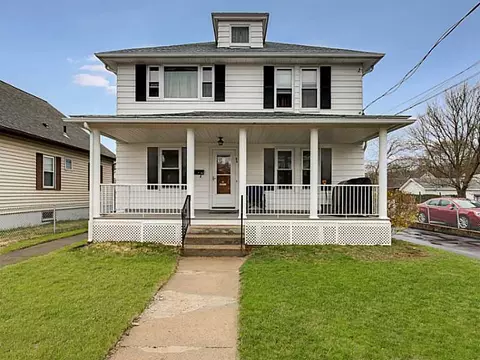 84 Avenue C Ave, Woonsocket, RI 02895 photo 1