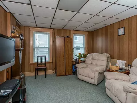 84 Avenue C Ave, Woonsocket, RI 02895 photo 8