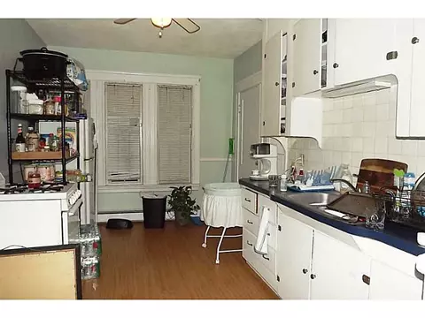 54 Hamilton St, Woonsocket, RI 02895 photo 2