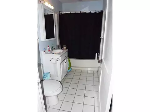 54 Hamilton St, Woonsocket, RI 02895 photo 7