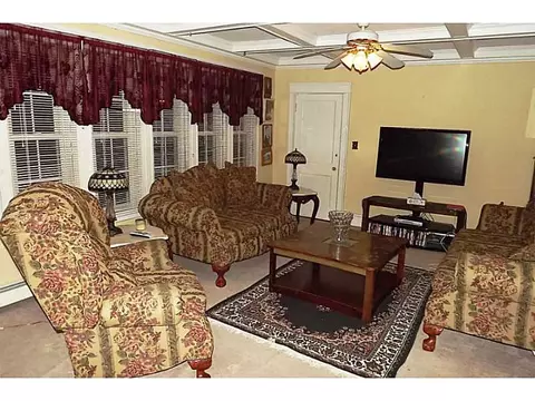 54 Hamilton St, Woonsocket, RI 02895 photo 17