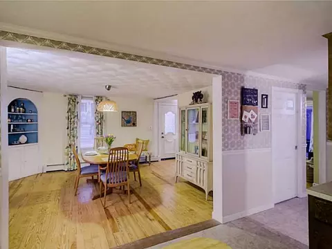 268 Bertenshaw Rd, Woonsocket, RI 02895 photo 6