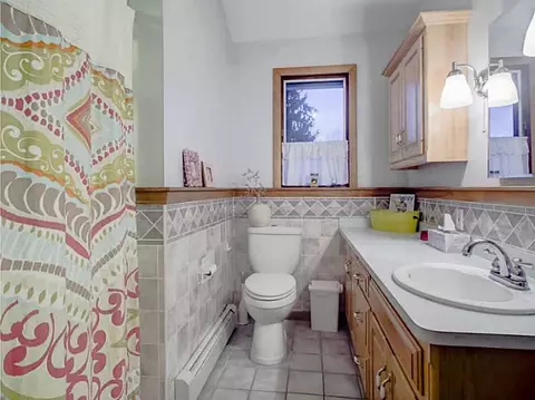 268 Bertenshaw Rd, Woonsocket, RI 02895 photo 14
