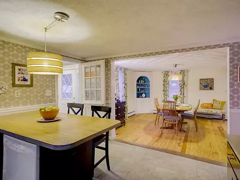 268 Bertenshaw Rd, Woonsocket, RI 02895 photo 5