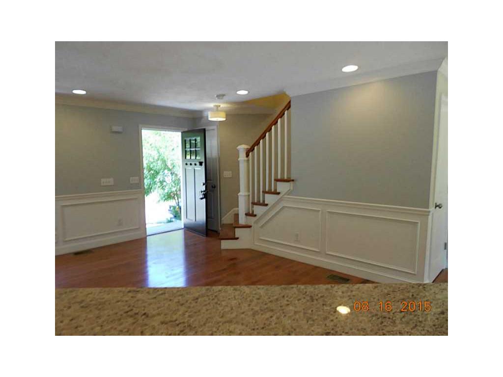 130 Gauthier Dr, Woonsocket, RI 02895 photo 3