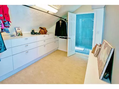 120 Linden Ave, Woonsocket, RI 02895 photo 8