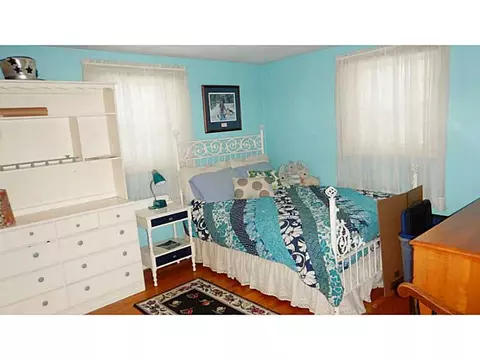 4 Frances Ct, Coventry, RI 02816 photo 9