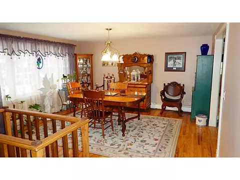 4 Frances Ct, Coventry, RI 02816 photo 8