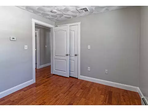 30 Levesque St, Warwick, RI 02886 photo 11