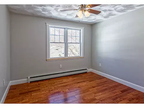 30 Levesque St, Warwick, RI 02886 photo 12