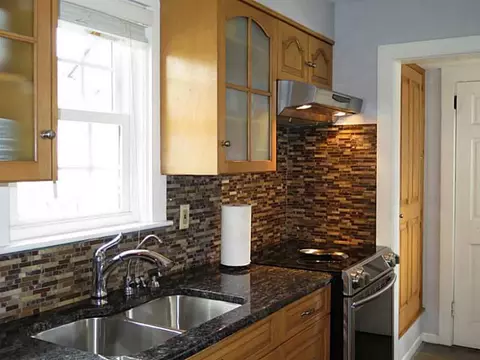 9 Friendly Dr, Warwick, RI 02888 photo 10