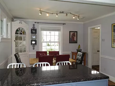 9 Friendly Dr, Warwick, RI 02888 photo 12