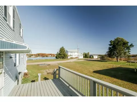 17 Shell Dr, Westerly, RI 02891 photo 3