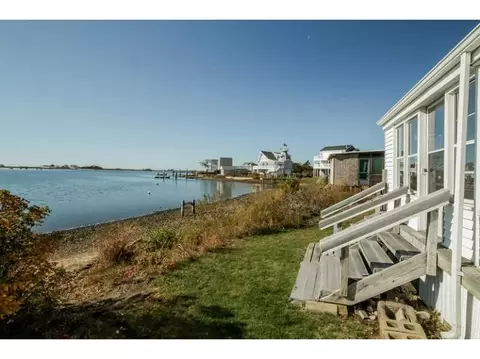 17 Shell Dr, Westerly, RI 02891 photo 6