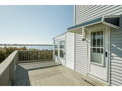 17 Shell Dr, Westerly, RI 02891 photo 2