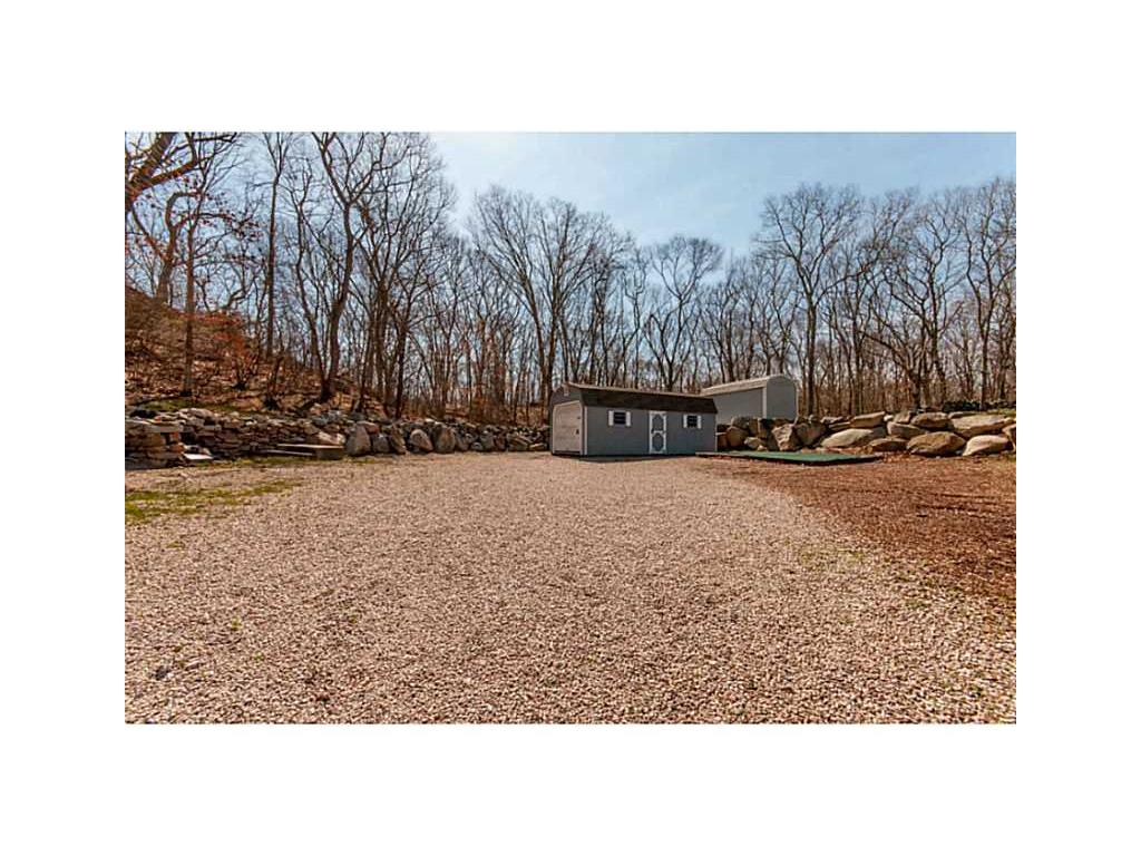 39 Robin Hollow Ln, Westerly, RI 02891 photo 15