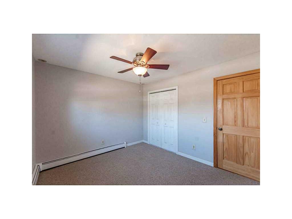 39 Robin Hollow Ln, Westerly, RI 02891 photo 17