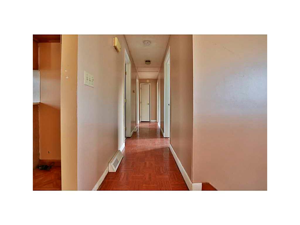 10 Wingate Ct, Warwick, RI 02888 photo 6