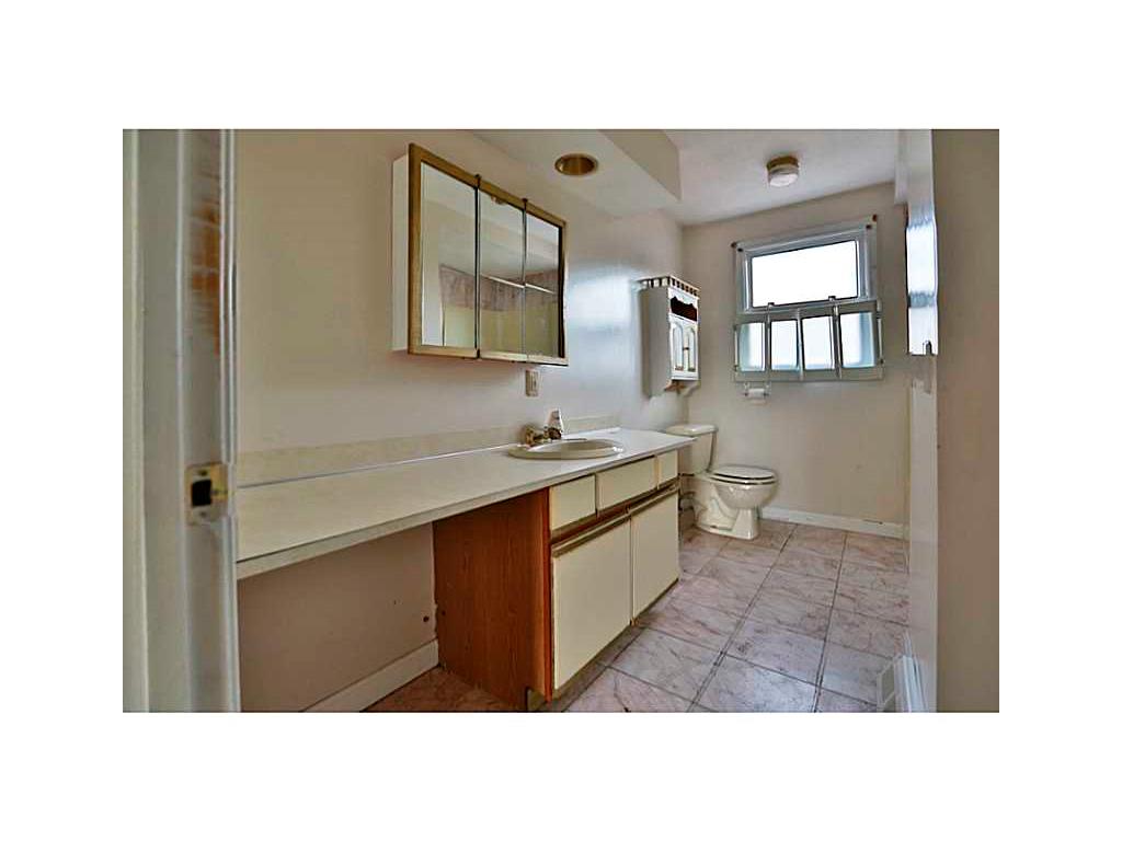 10 Wingate Ct, Warwick, RI 02888 photo 10