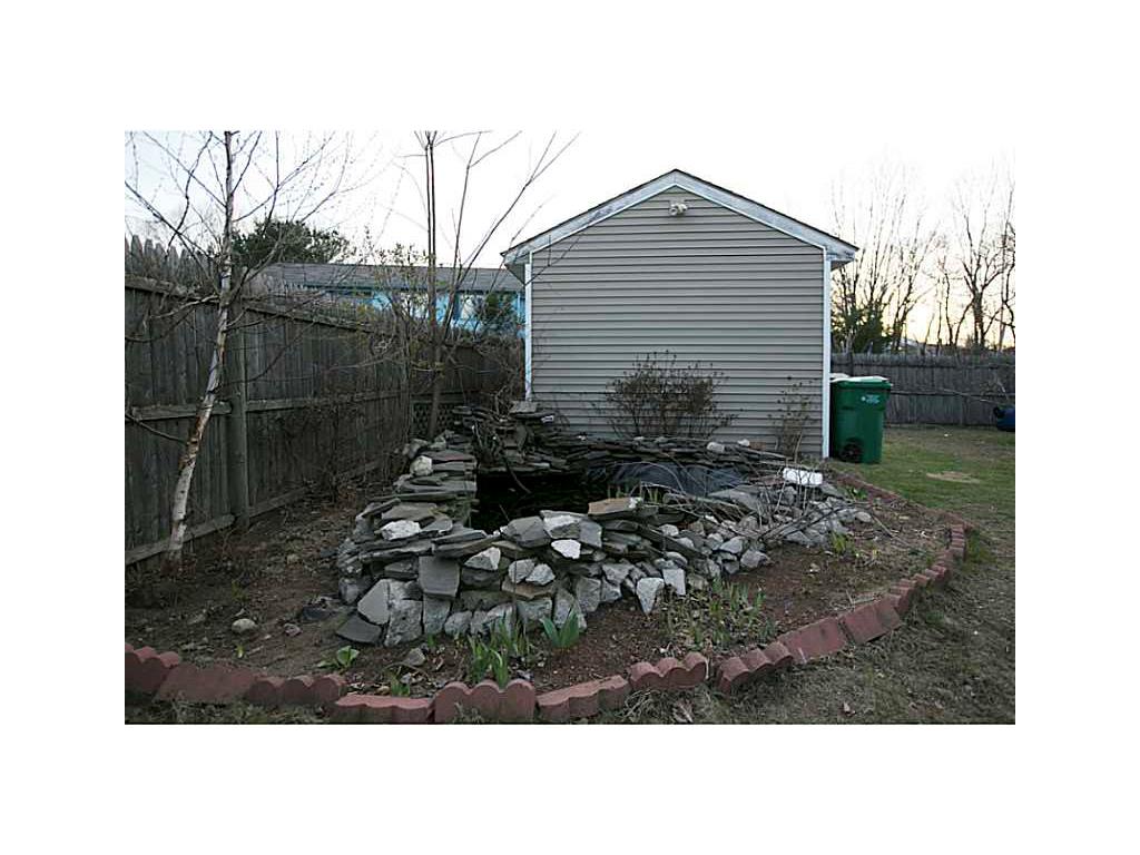 10 Wingate Ct, Warwick, RI 02888 photo 17