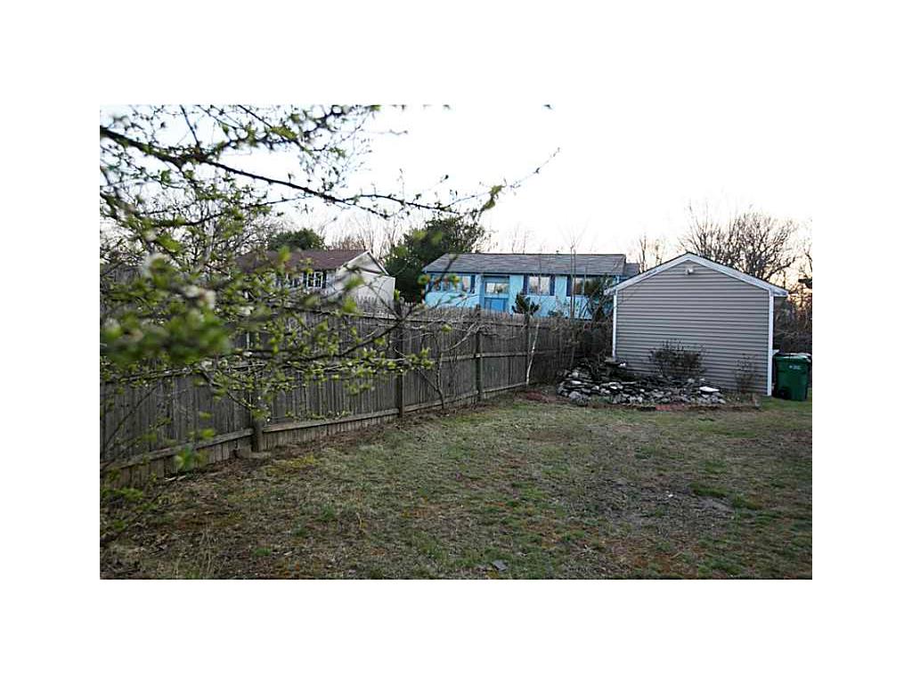 10 Wingate Ct, Warwick, RI 02888 photo 19