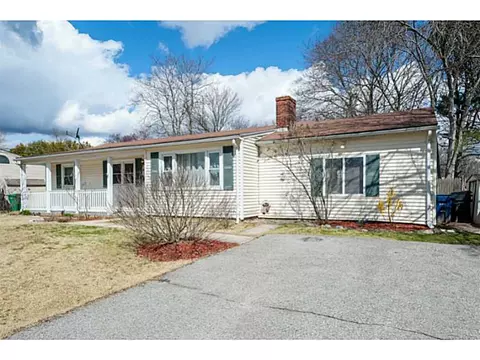 83 Metropolitan Dr, Warwick, RI 02886 photo 22