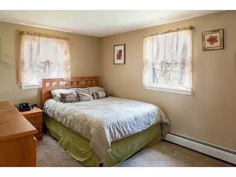 83 Metropolitan Dr, Warwick, RI 02886 photo 16