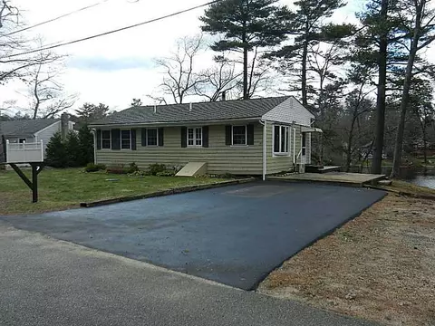 19 Three M Rd, Coventry, RI 02816 photo 3
