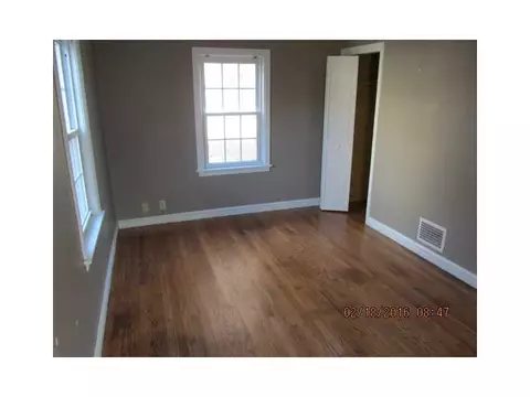 169 Vera St, Warwick, RI 02886 photo 10
