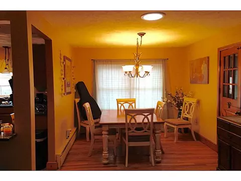 299 Buttonwoods Ave, Warwick, RI 02886 photo 6