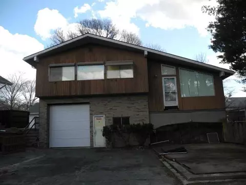 2950 Post Rd, Warwick, RI 02886 photo 1
