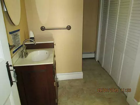 87 Tollgate Rd, Warwick, RI 02886 photo 13