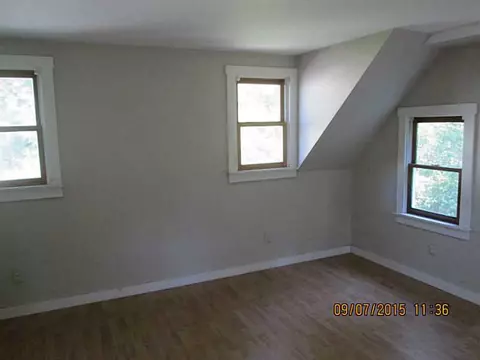 87 Tollgate Rd, Warwick, RI 02886 photo 15