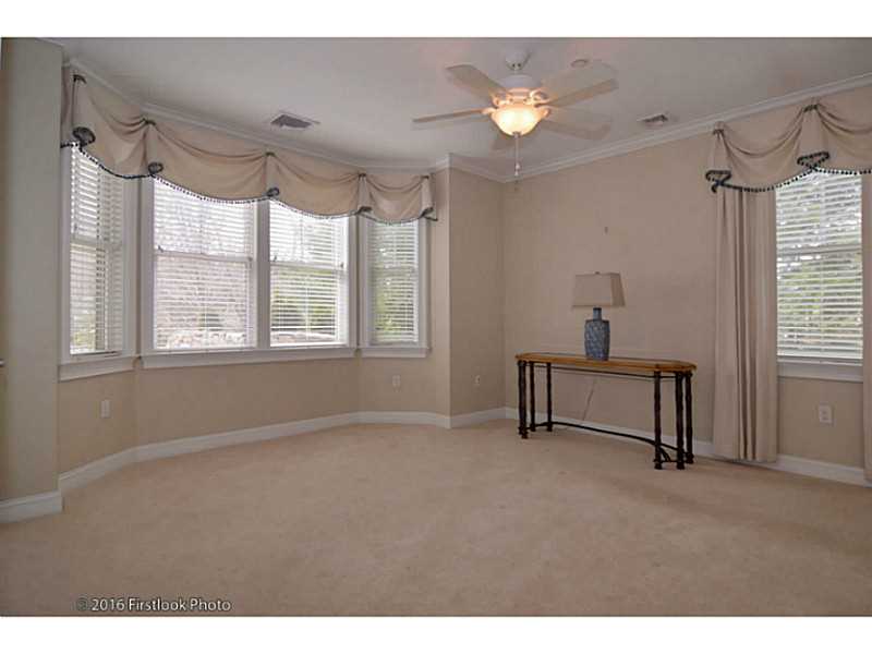 3950 Post Rd, Warwick, RI 02886 photo 17