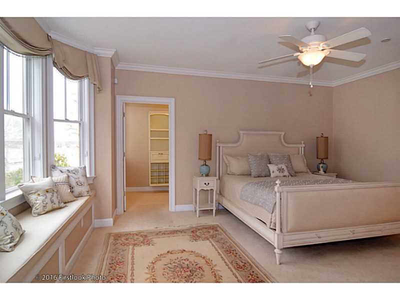 3950 Post Rd, Warwick, RI 02886 photo 11