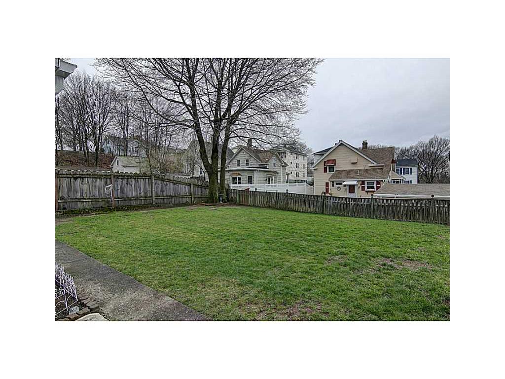95 Thomas St, Woonsocket, RI 02895 photo 21